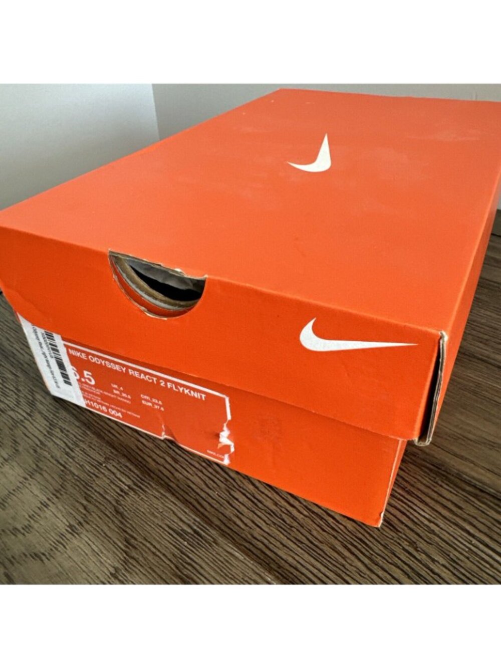Nike Womens Odyssey React 2 Flyknit Running Shoes Gray/Orange Size 6.5 US W/Box - Picture 13 of 13